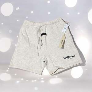 Essentials Fear of God Sweat Shorts in Light Oatmeal